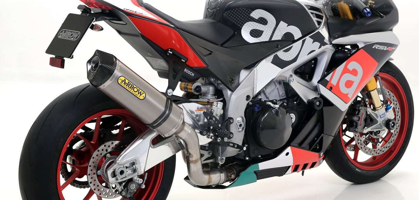 Silencieux Homologué ARROW Race-Tech pour Aprilia RSV4 RR / RF (15-16)