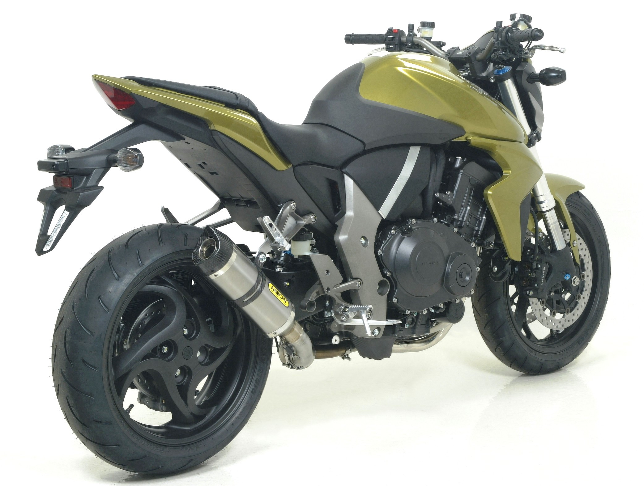 Silencieux ARROW Street Thunder + Décatalyseur pour CB1000R (08-17)