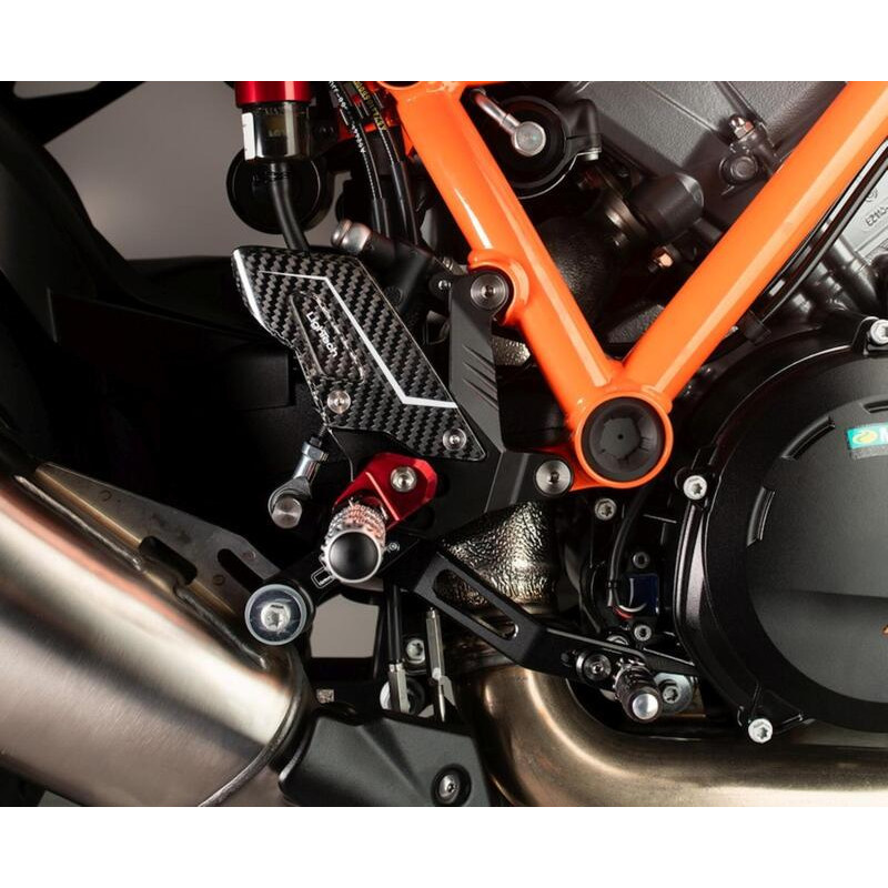 Commande Reculée LighTech "R Version" pour 1390 Super Duke R et EVO (24-25)