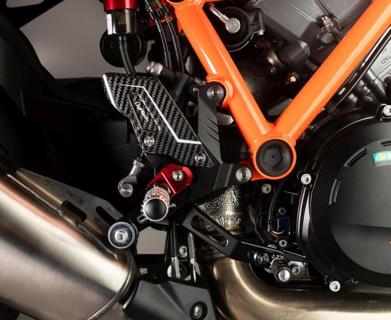 Commande Reculée LighTech "R Version" pour 1390 Super Duke R et EVO (24-25)