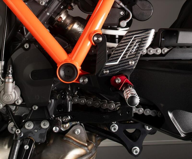 Commande Reculée LighTech "R Version" pour 1390 Super Duke R et EVO (24-25)