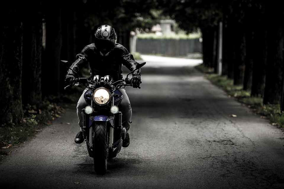 Feux additionnels des motos : quelques conseils pratiques