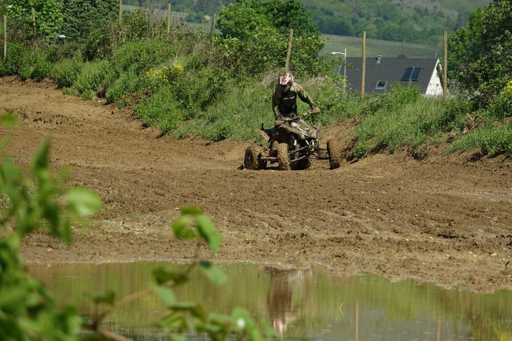 Quad Kawasaki 450 street moto piece